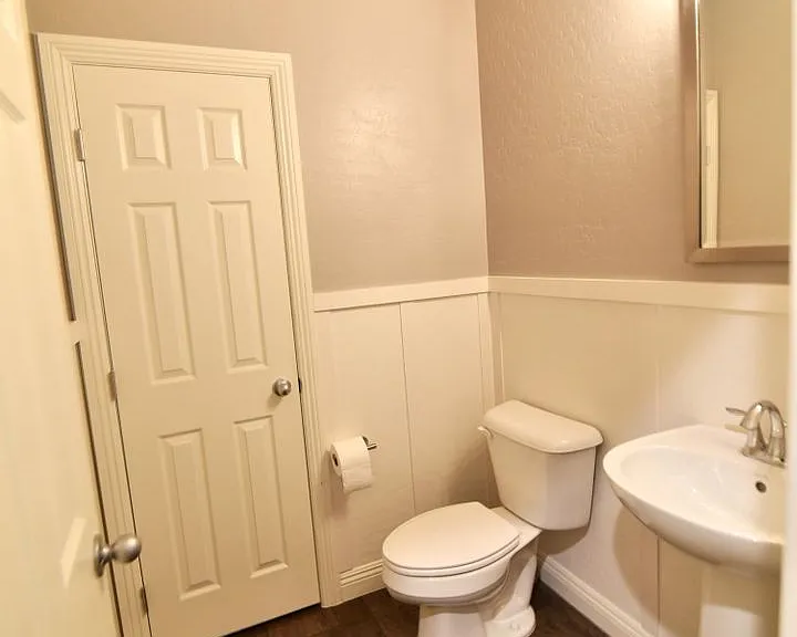 1120 Strada Cristallo — Photo 7