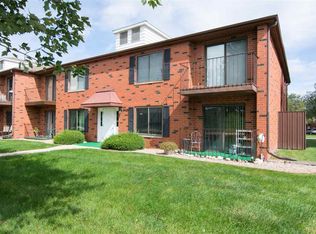 4420 Tama St SE APT 16, Cedar Rapids, IA 52403