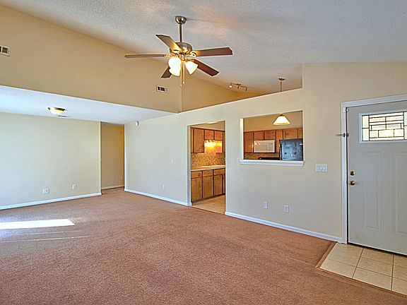 3rd image of 664 Windward Dr