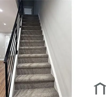 3 bed, 1200 sqft, $2,200 — Photo 3