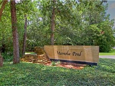 102 N Magnolia Pond Pl, Spring, TX, 77381