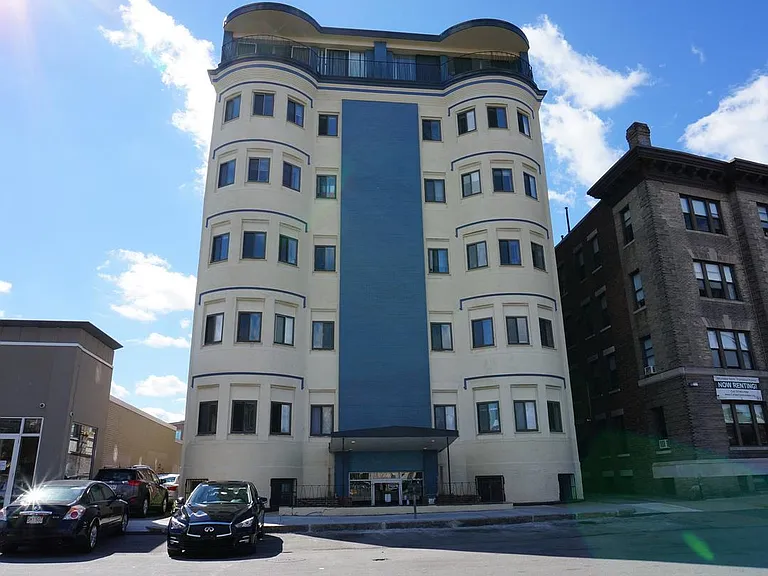 1198 Commonwealth Ave #6 — Photo 21