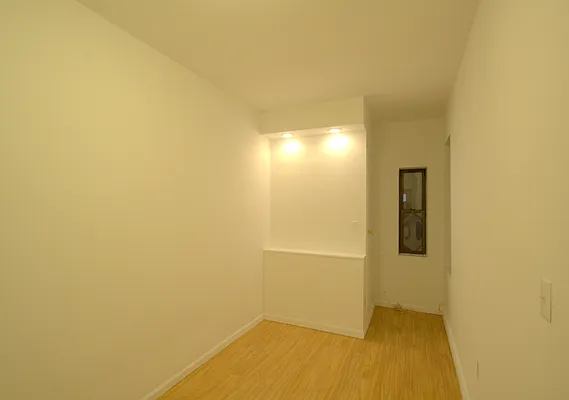 Rented by BLU Real Estate | media 22