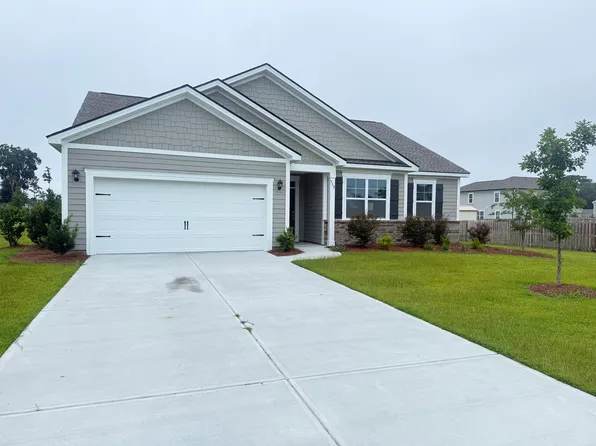 559 Logging Hill Dr, Richmond Hill, GA 31324