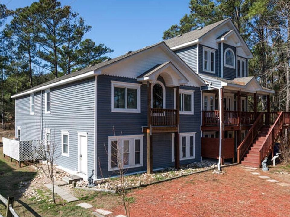 1st image of 310 W Lost Colony Dr