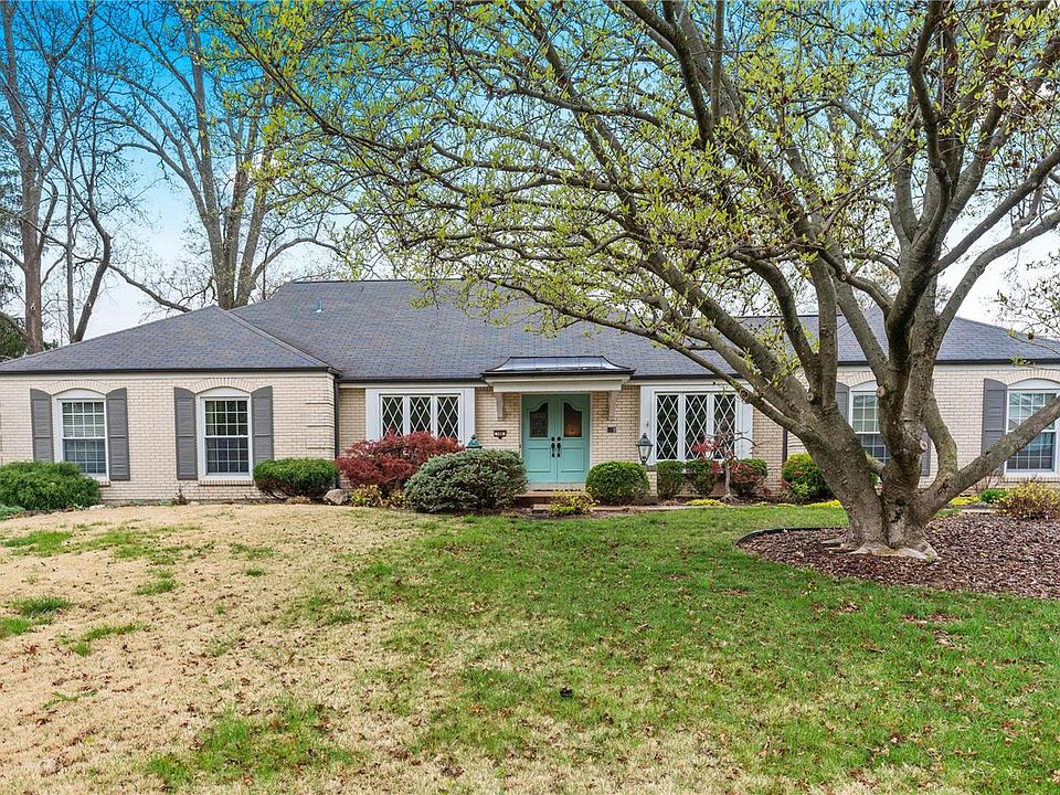 1st image of 168 Saddleford Dr