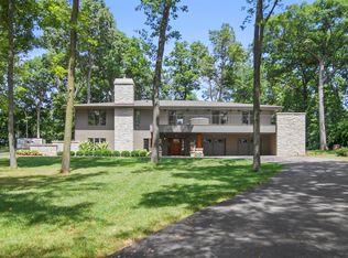 8946 E 1400 North Rd, Bloomington, IL 61705