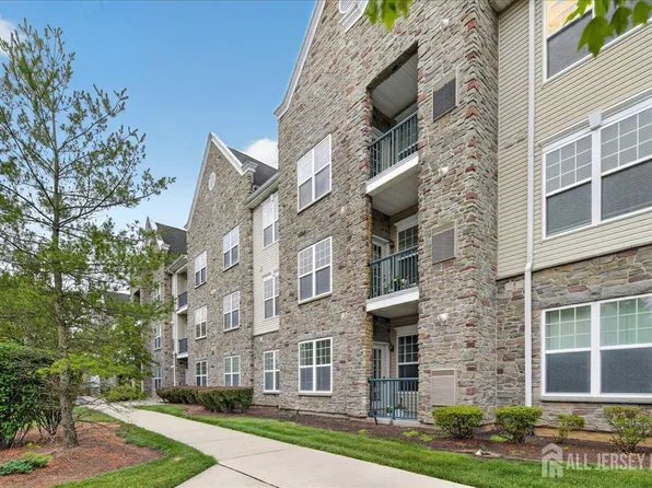 100 Middlesex Blvd APT 314, Plainsboro, NJ 08536