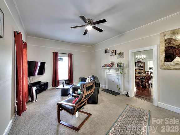 4th image of 46 Mandalay Pl SW