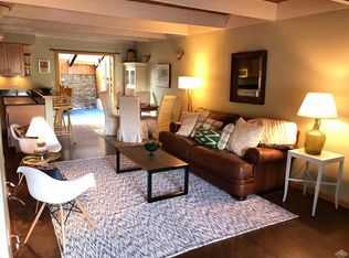 2195 Chamonix Ln APT 9A, Vail, CO 81657