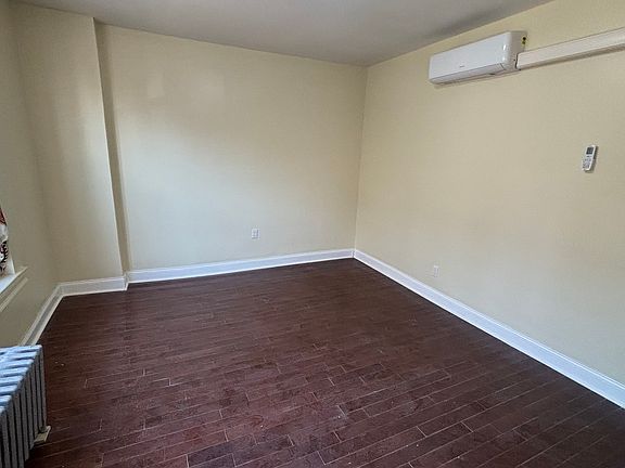 2nd image of 647 E 96th St Floor 1