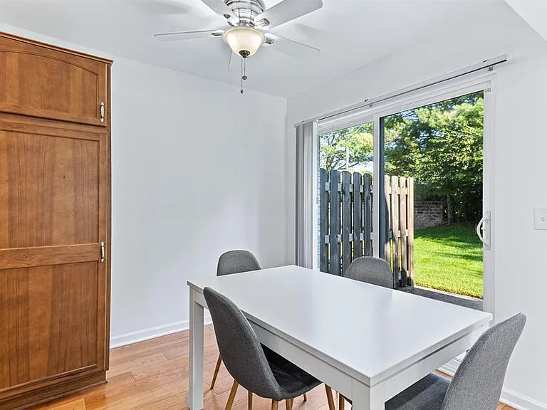 47086 Auburn Ct — Photo 5
