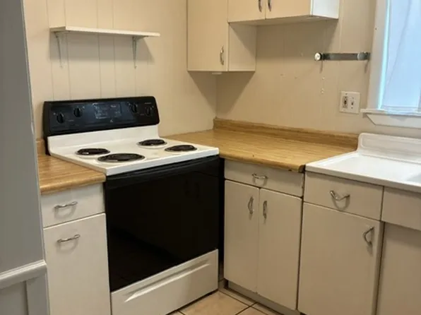 764 Garrison Ave, Morgantown, WV 26505