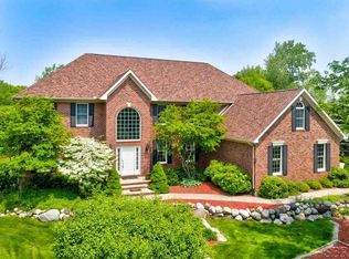 5726 Pine Gate Dr, Saginaw, MI 48603