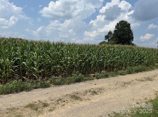 2 Acorn Ln, Monroe, NC 28112