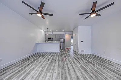3005-3007 Brereton St #3 — Photo 11