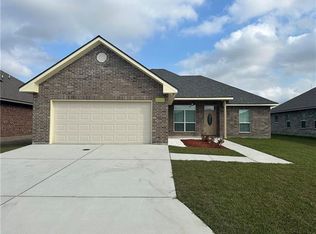 2449 Carol Sue Ave, Gretna, LA 70056