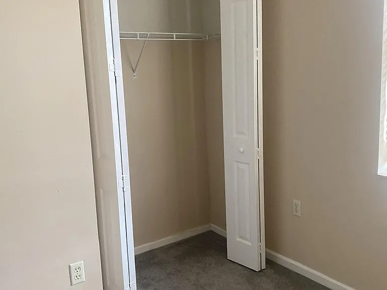 906 Mariner Bay Blvd — Photo 37