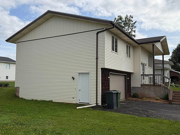 4th image of 69 Gamble Ave