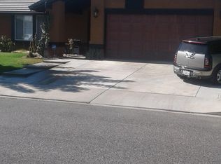 532 Waxwing Ct, Newman, CA 95360