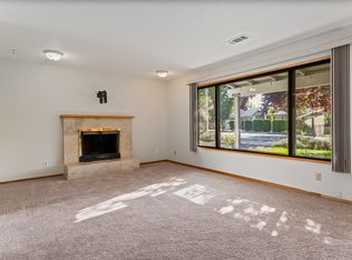 1192 SE 21st Ave, Hillsboro, OR 97123