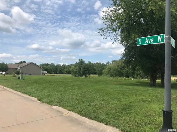 901 5th Ave W, Andalusia, IL 61232