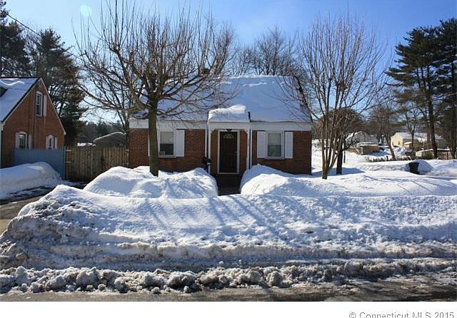 2nd image of 239 Princeton St