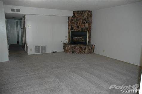 5th image of 1140 Herbert Ave #B