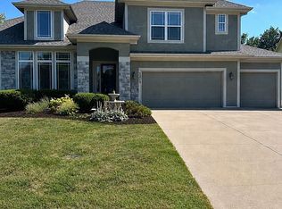 2313 W Johnston St, Olathe, KS 66061