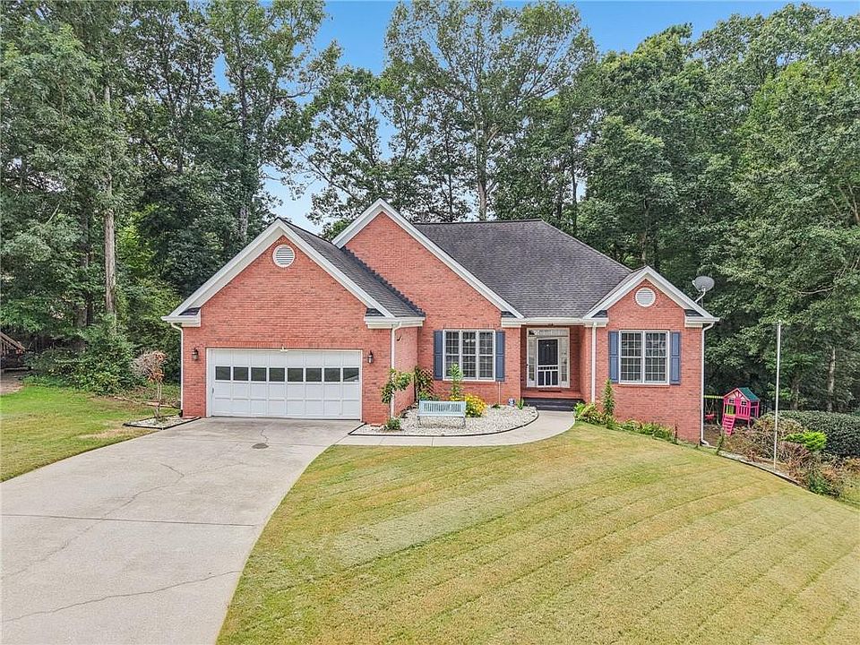 1st image of 740 Johns Landing Way