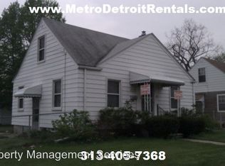 15378 Stephens Dr, Eastpointe, MI 48021