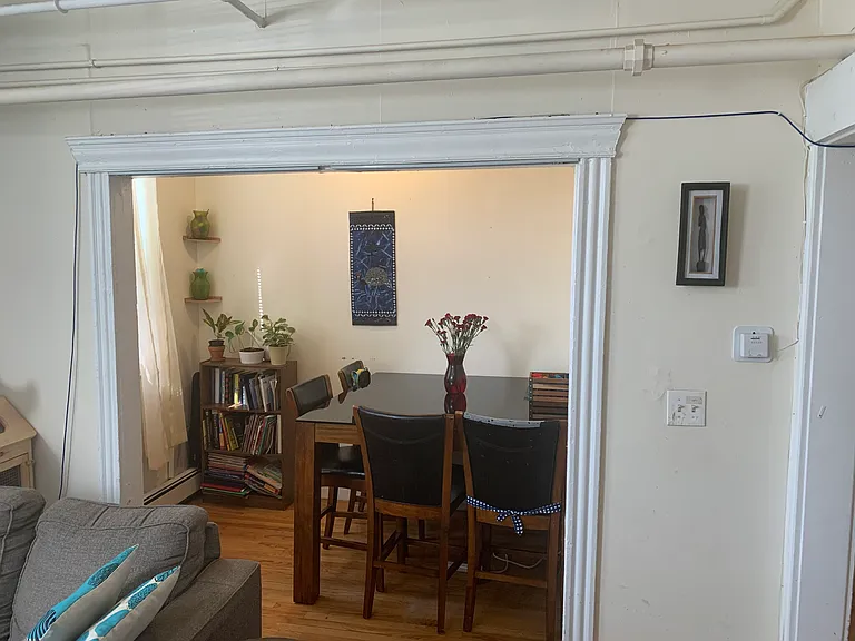 364 Riverway — Photo 34
