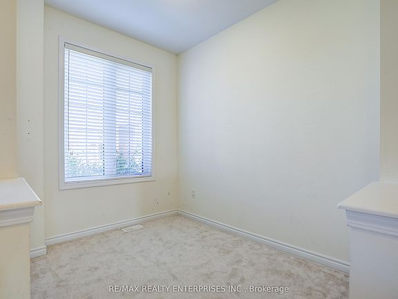 3rd image of 42 Callandar Rd