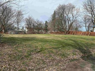 2217 Catalpa Ave, South Bend, IN 46613