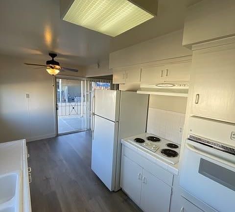 4th image of 865 Burbank Dr APT 4