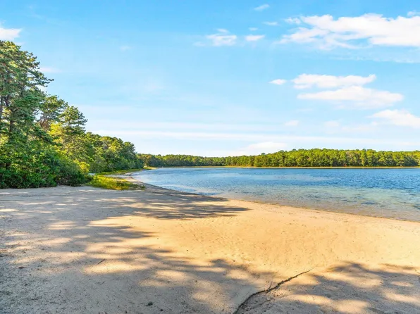 300 Buck Island Road APT 4A, West Yarmouth, MA 02673