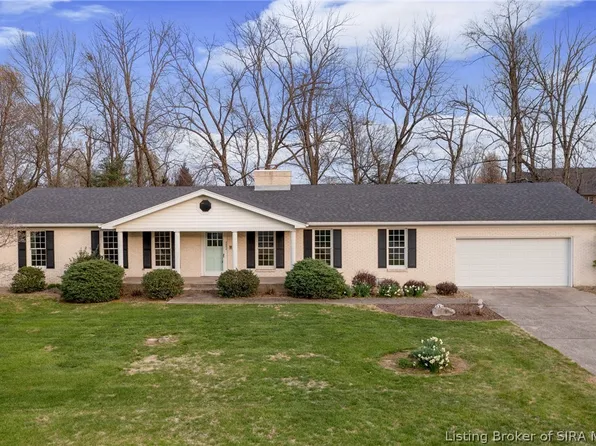 736 S Forrest Drive, Sellersburg, IN 47172