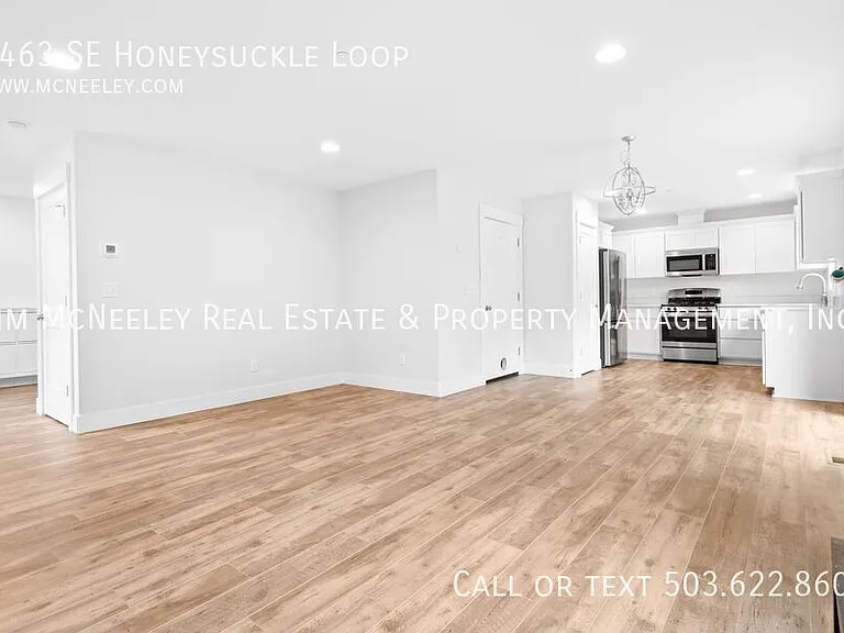 1463 SE Honeysuckle Loop — Photo 8