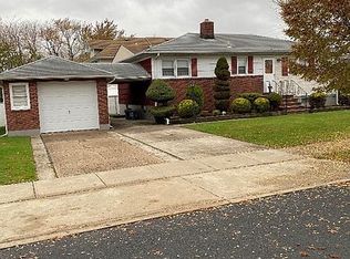 374 Watchogue Rd, Staten Island, NY 10314