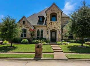 9012 Cedar Bluffs Dr, North Richland Hills, TX 76182