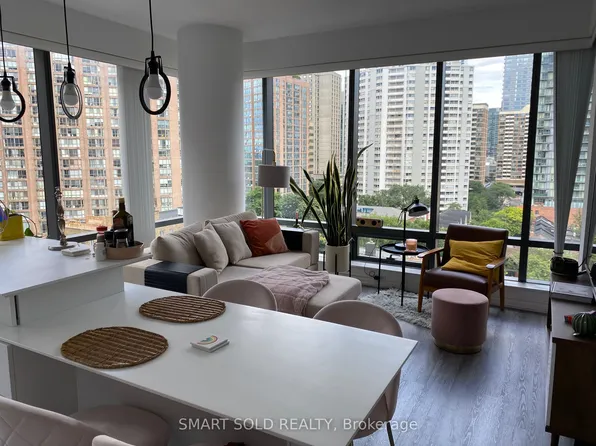 5 Saint Joseph St, Toronto, ON
