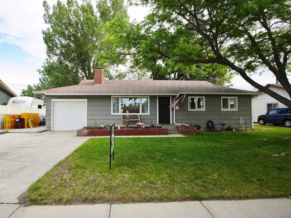 3044 Bruhn Way, Casper, WY 82609