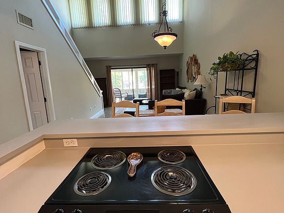 3rd image of 1207 Harbourside Dr #1207