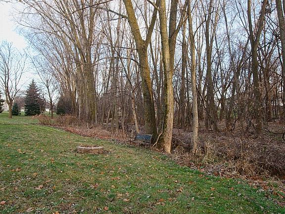 5th image of 2120 Cumberland Dr