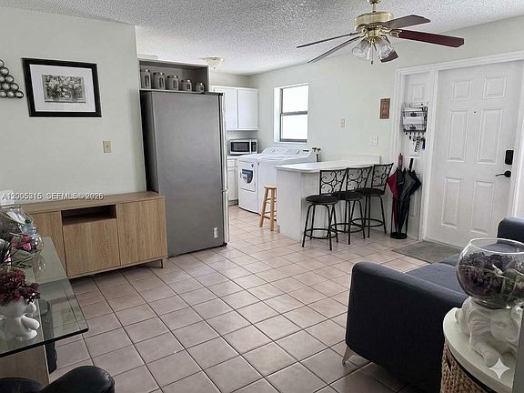 5th image of 1212-1214 SW 30th Ct