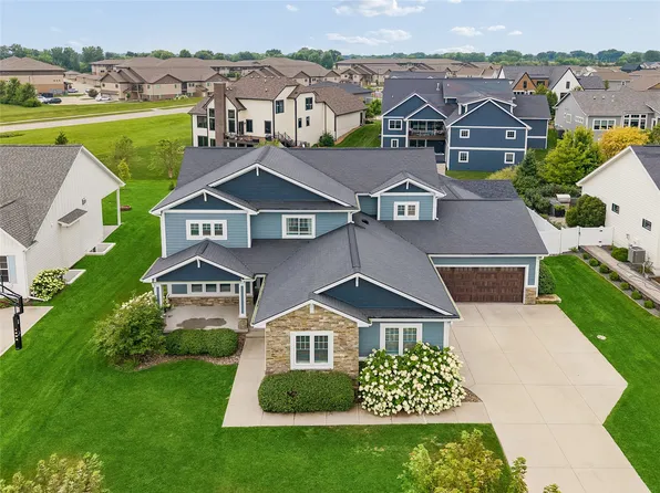 2310 SW White Birch Dr, Ankeny, IA 50023