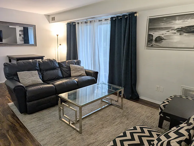 1291 Schaub Dr #D — Photo 4