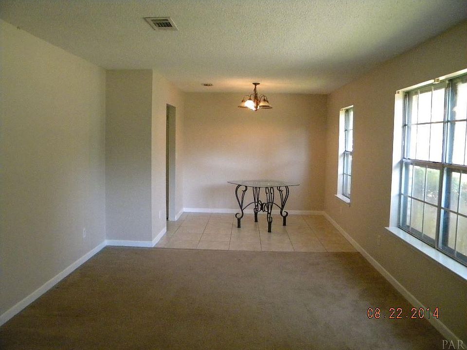 1st image of 2180 Lindmont Ave