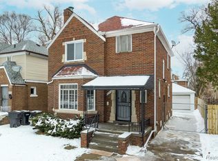 18914 Santa Rosa Dr, Detroit, MI 48221