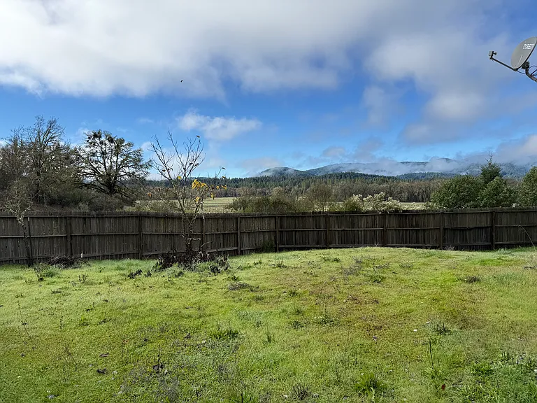 43811 N Highway 101 #A — Photo 3